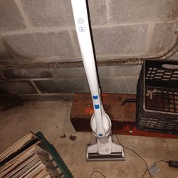Vacuum cleaner  wireless $50 obo