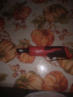 New Milwaukee M12 3/8 Ratchet Tool Only 