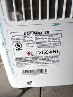 Vissani
25 pt. Dehumidifier up to 1,500 sq. ft. ENERGY STAR for Basement, Garage, or Wet Rooms in White. About This Product
The Vissani 25-Pint per da