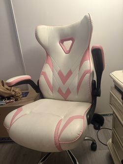 Gamjng Chair