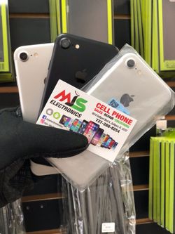 IPHONE 7 256GB / 128GB UNLOCKED