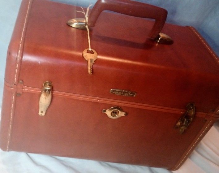 Vintage 1950s Samsonite Luggage Train Case Style 4912