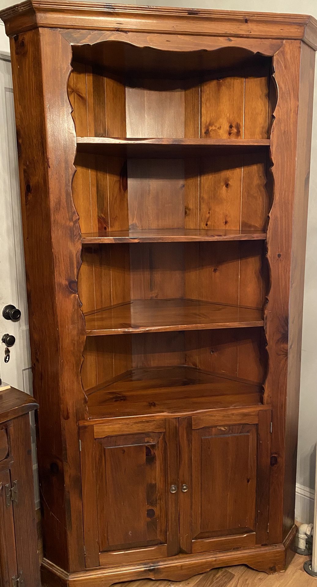 Corner Hutch - Vintage, Handcrafted