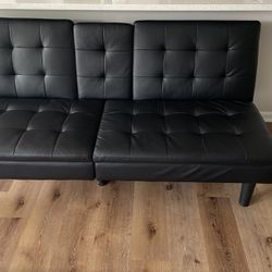 Sofa/futon 