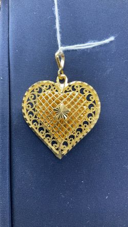 22k Heart Pendant