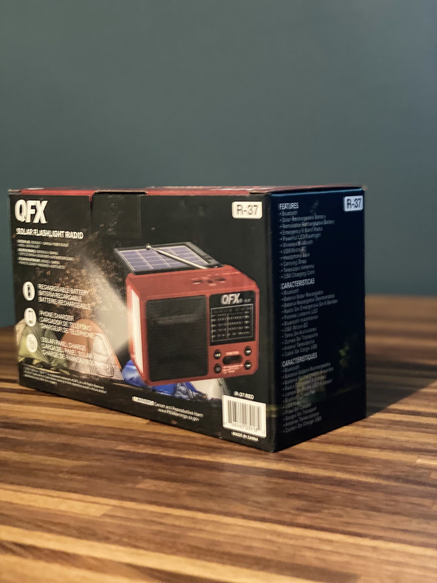 QFX Solar Flashlight Radio