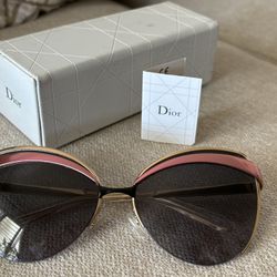 Sunglass