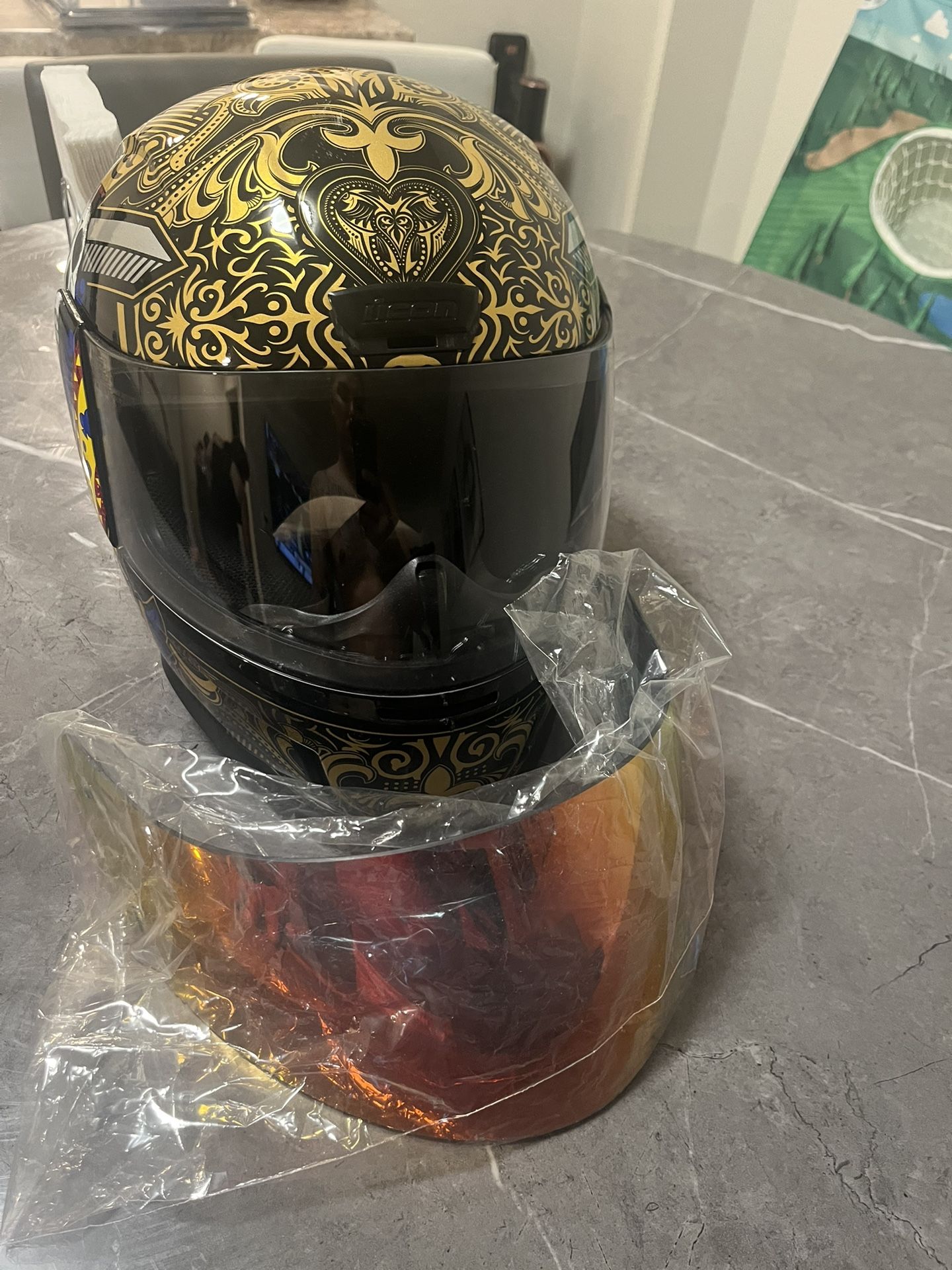 Icon Helmet