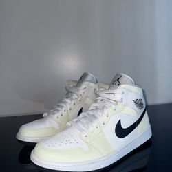 Air Jordan 1 Mid White Black Sail – Men’s 10.5 – Brand New