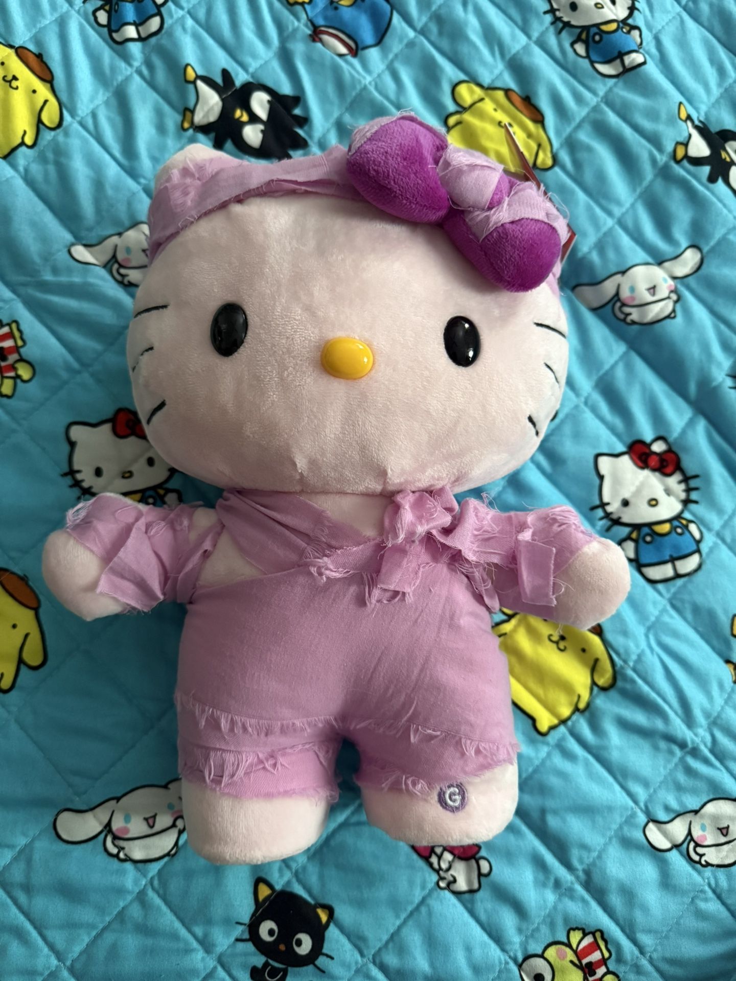 Hello kitty Mummy Greeter