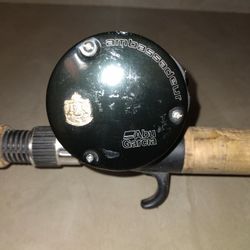 Ambassadeur Abu Garcia Kalex60  Gear Ratio 5.9:1.   -striker  Graphite Lure Wt. 3/8-3/4 . Line Wt. 8-12  Sstr864
