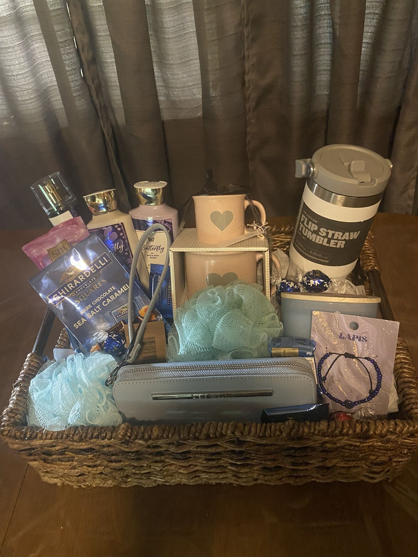 Mother’s Day’s Gift Baskets
