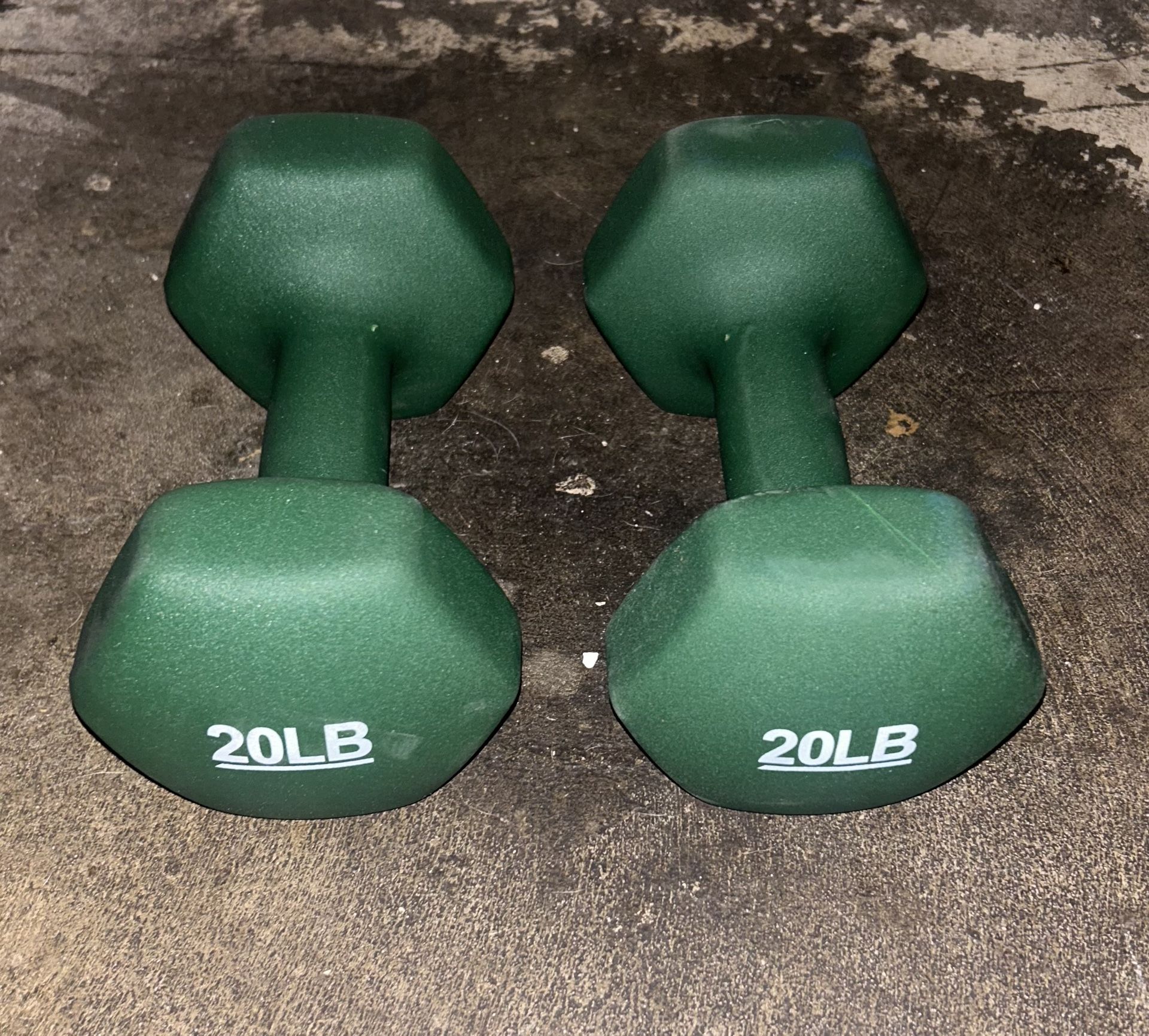 Brand New 20lbs Amazon Basics Neoprene Dumbbell Set