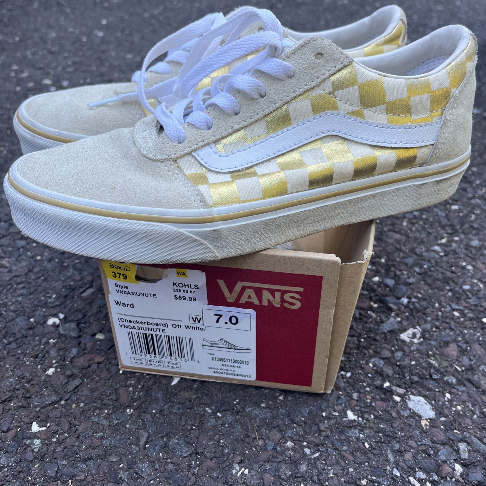 Vans Old Skool Womans Skate Shoes Ivory/ Gold Checkerd  Size 7.5