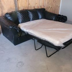 New Sofa , Love Seat And Rocking Recliner Been In My Storage Moving Selling Cheap Firm Price 