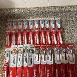 Colgate Toothbrush 10 For 17 Dollars 