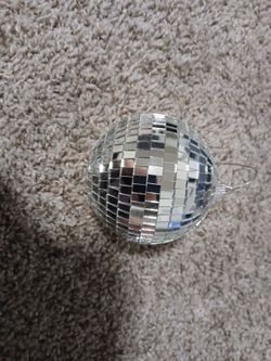 Hangable disco ball