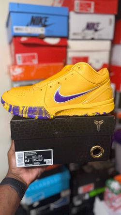 Nike zoom Kobe 4 protro