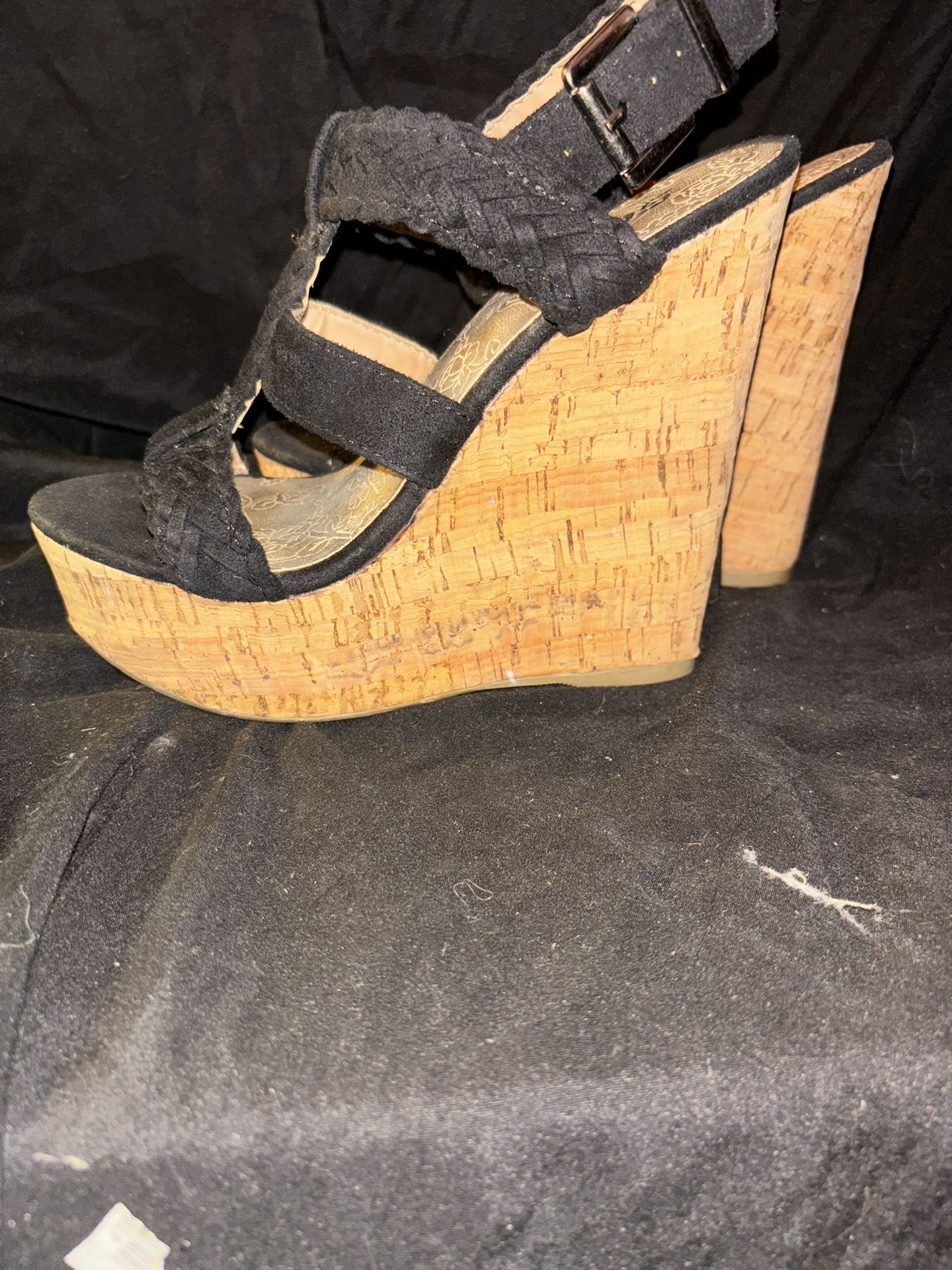 Wedge Sandles Woman’s 6 Soda
