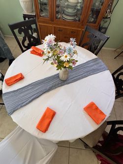 7 White Round Table Cloth 120”
