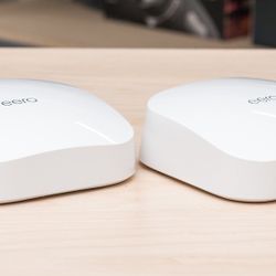 eero 6 Pro Tri-Band Mesh System (2-pack)