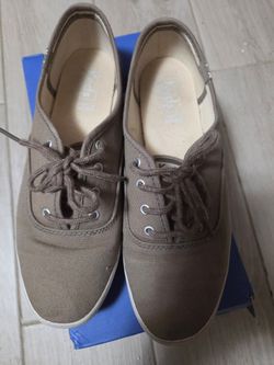 Woman keds size 7.5, 8