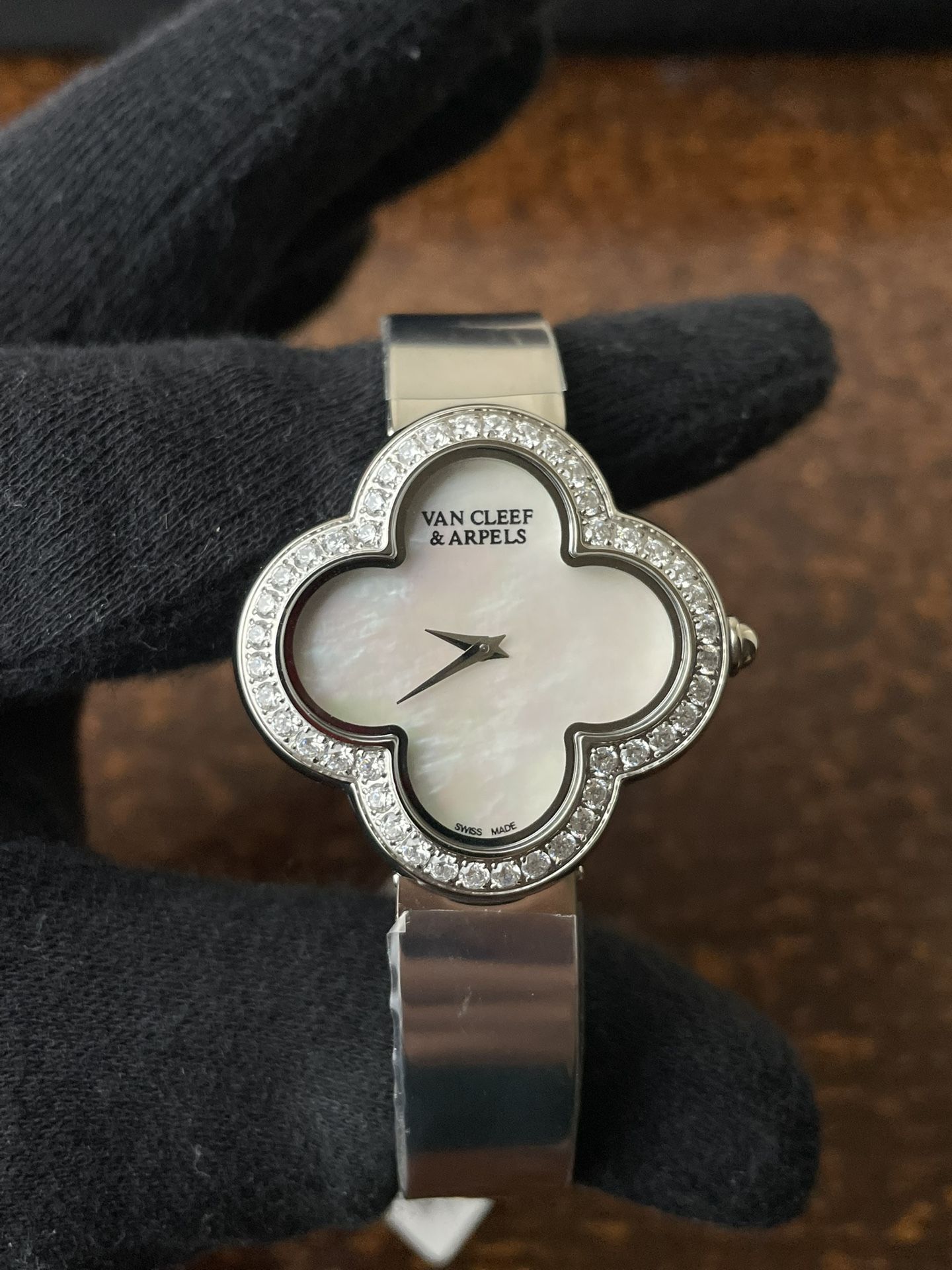 Luxury Watch Quartz Movement