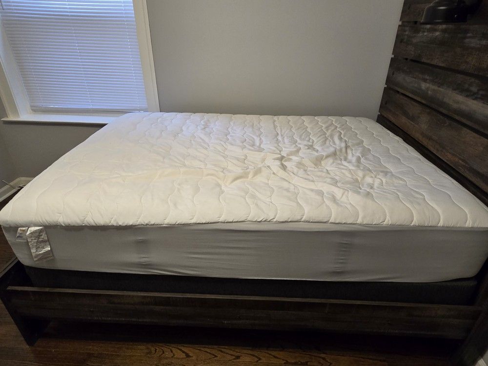 Brown Full Size Bed Frame