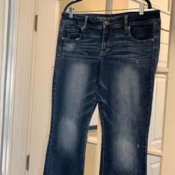 American Eagle Size 16 Kick Boot Stretch Great Condition 