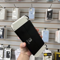 Nintendo Switch OLED no Dock