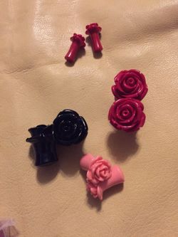 Ear gauges roses