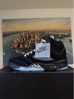 Jordan 5 Black Metallic size 10 mens