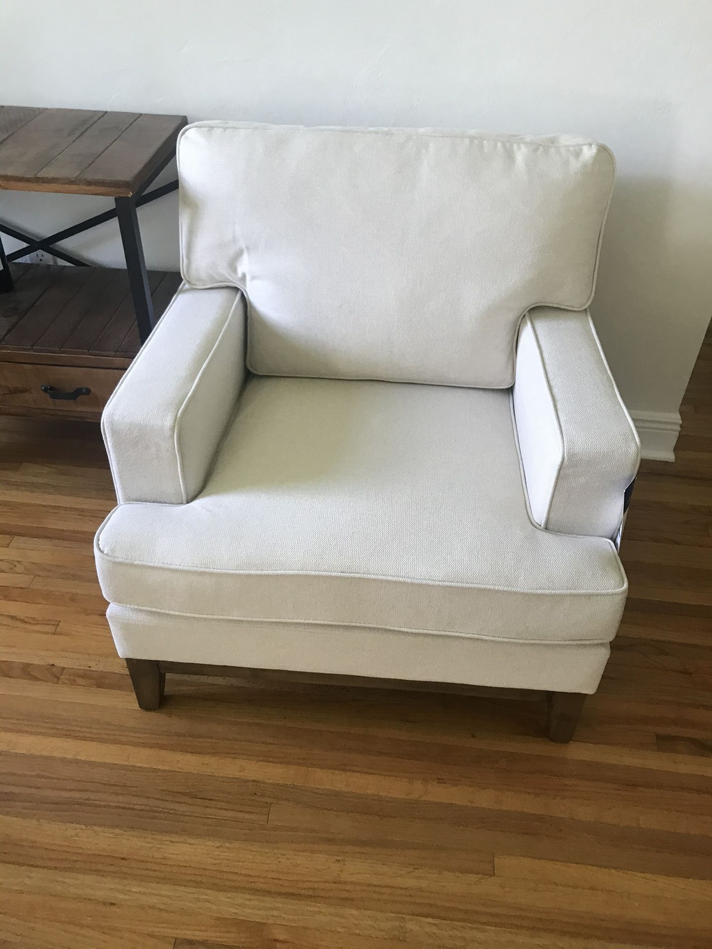 Set Of 2 Ivory Chairs