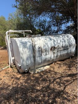 2000 gallon steel tank