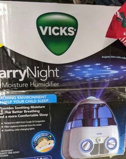 Vick's Starry Night Cool Moisture Humidifier