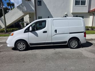 2016 Nissan Nv200