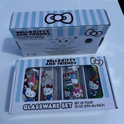 Sanrio Hello Kitty and Friends Glassware Set – 10oz (Set of 4)