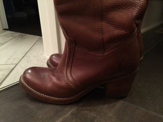 Frye boots size 5.5