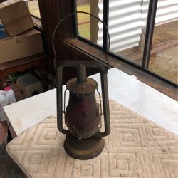 Dietz Fitzall Kerosene Lamp