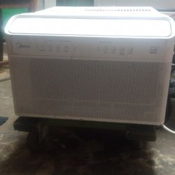 Midea Window Unit