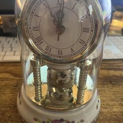 MERRY-GO-ROUND CLOCK UNDER DOME HORSE CAROUSEL VINTAGE BATTERY OPERATED