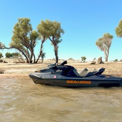 2021 SeaDoo GTX 230 + Trailer