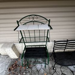 5 tiered green metal bakers rack outdoor garden shed newly painted new wood no rust or damage. Ceramic tile top Please watch video If you see this, it