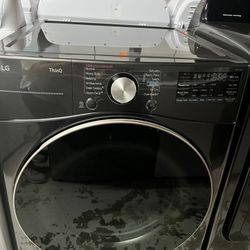 LG - 7.4 Cu. Ft. Stackable Smart Electric Dryer In Gray and Gold Rose.