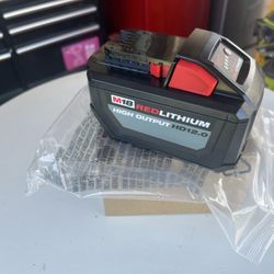 Milwaukee M18 18-Volt Lithium-Ion High Output 12.0Ah Battery