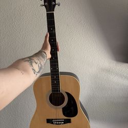 Huntington Acoustic Guitar 