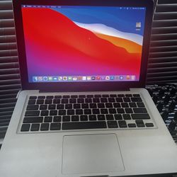 MacBook Pro  13 Inch Running  Big Sur 2020