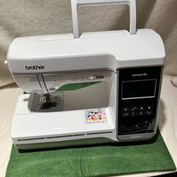 New Brother Innov-is NS2750D Sewing and Embroidery Machine 7 x 5