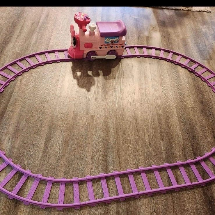 Minnie mouse ride on train track outlet