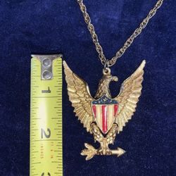 Vintage 1970s Gold Plated American Eagle Necklace